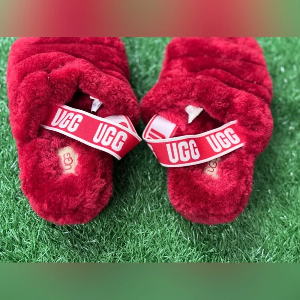 UGG Fluff Yeah Slide Women's Sheepskin Slipper‎ Sandals 1095119 Size 9